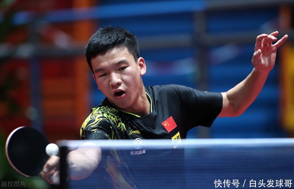 她在关键时 她在关键时