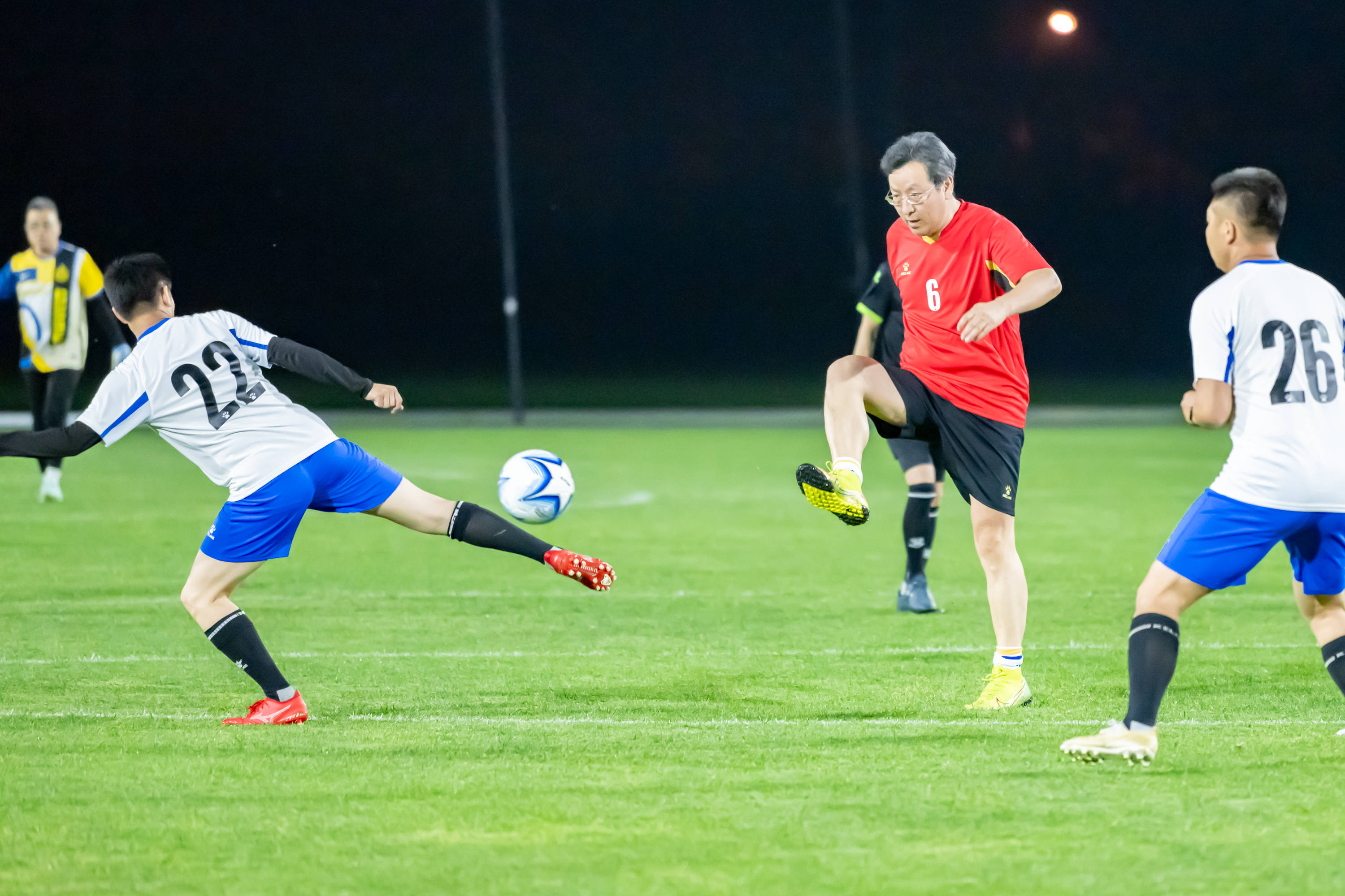 少数族裔候 少数族裔候