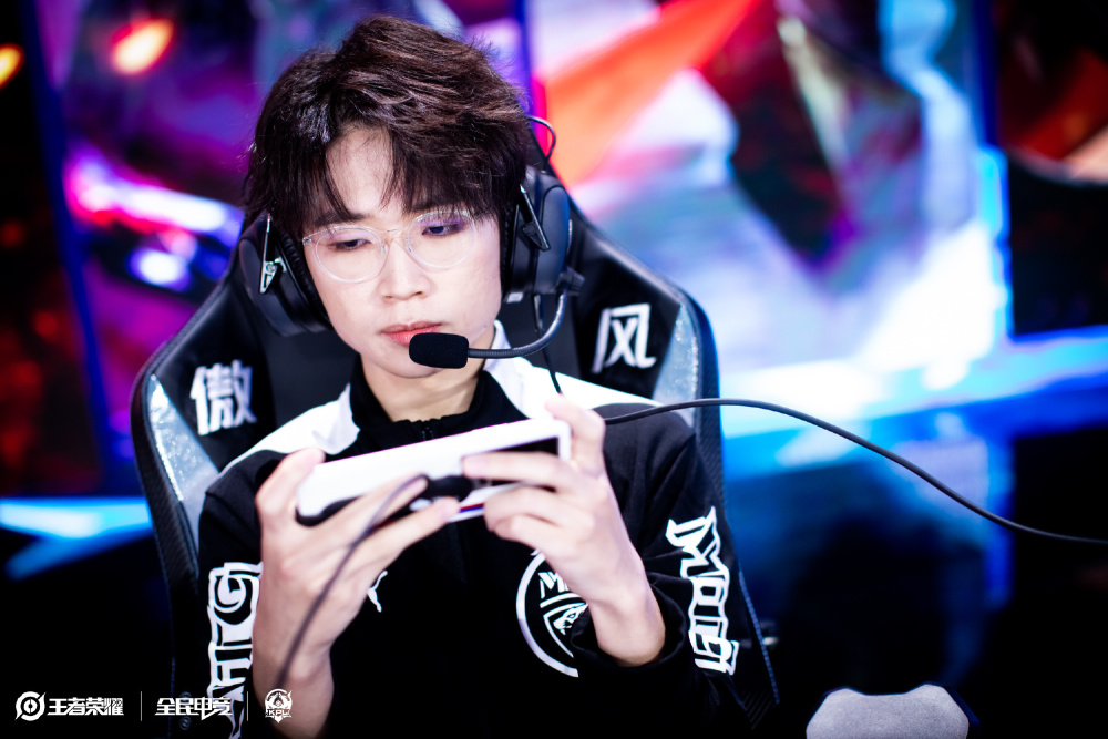 超越单纯的 超越单纯的